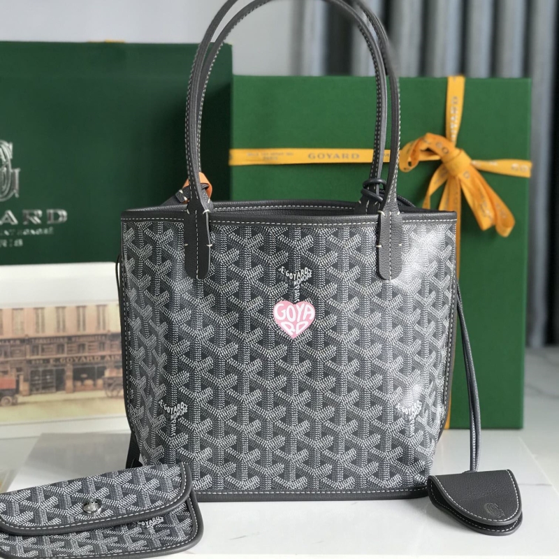 Go*ard shopping bags